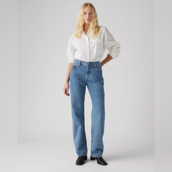 Levi's Premium 501 90's Jeans, Size 23 in medium Wash blue - Picture 2 of 10